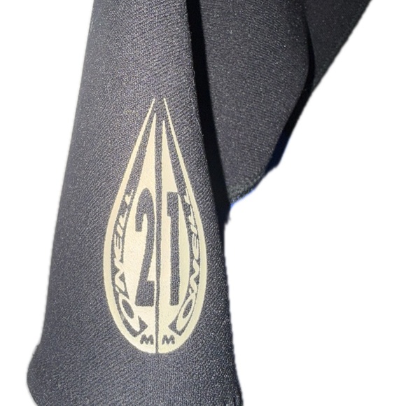 O'Neill Blue and Black Rashguard Swimwear - Picture 4 of 4